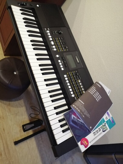 雅马哈(yamaha)kb309:"琴收到,比想象的要好,功能挺多的,看来得下点