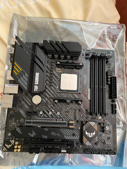 华硕tuf gaming b450m-pro s:"东西很好,十分高级,供电部分真的是b450