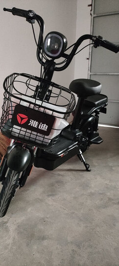 雅迪(yadea)tdt1259z:"给老婆买来带步的,小巧,轻便!