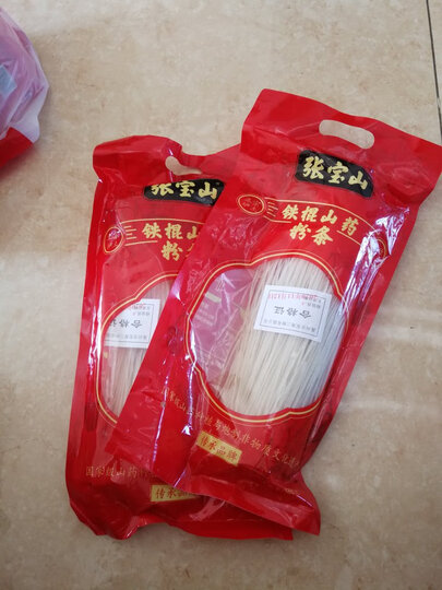 张宝山铁棍山药粉条:"第二次买了,又买了两份,老妈自从吃了一直赞不绝