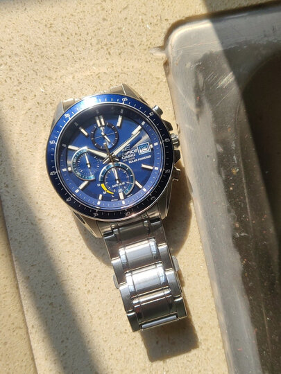 卡西欧(casio)efb-660bl-1a:"好漂亮,挺喜欢的.带起来蛮舒服的.