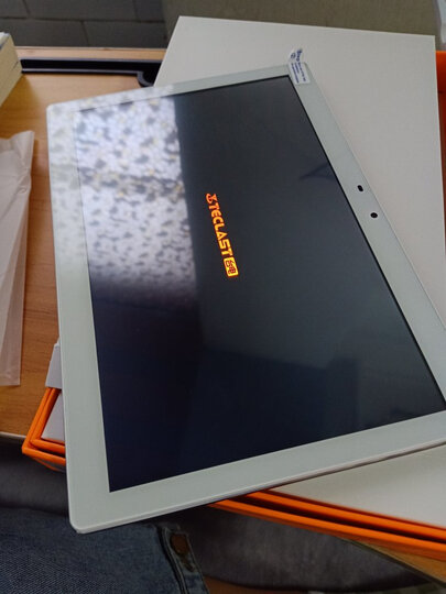 台电(teclast)m30 pro:"平板收到了,画面非常清晰,特别适合用来上网课