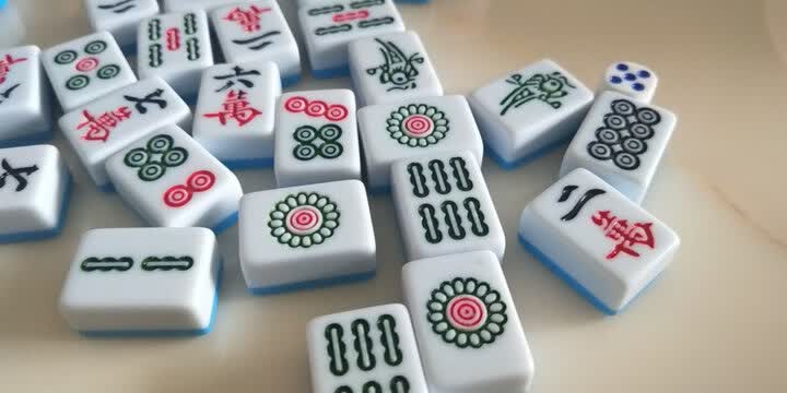 紫湖蓝色24mm迷你麻将牌:"很不错哦,很迷你,挺好的,打发时间." - 京东