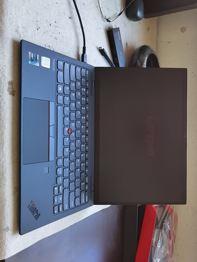 thinkpadx1 nano:"新本开箱,新年用新设备.