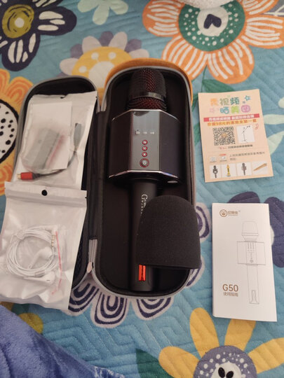 屁颠虫(hifier):"东西非常的漂亮大器,音质非常的好!做工质感很棒!