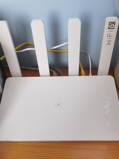 华为(huawei)tc7102:"快递非常迅速,当天下单第二天送到.