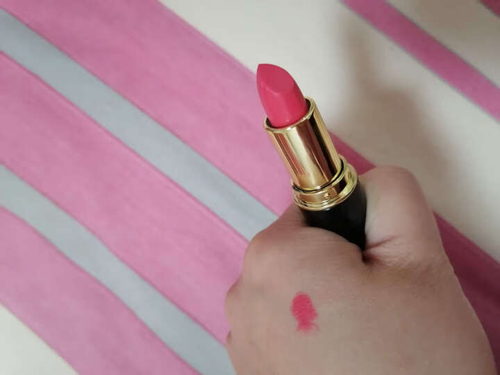 形象美(images)形象美魅彩炫色晶润口红(no#1性感红):"好看,颜色也是