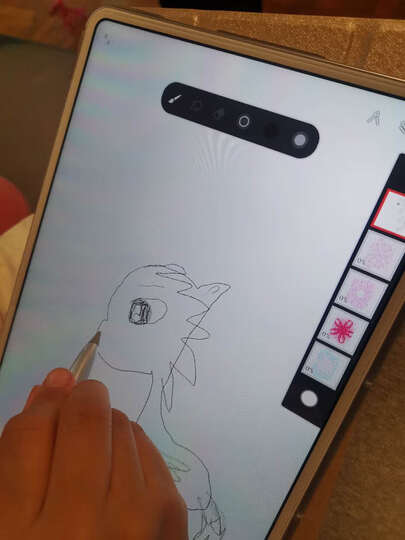 华为(huawei)huawei matepad pro:"很流畅,很清晰,主要给小朋友学画画