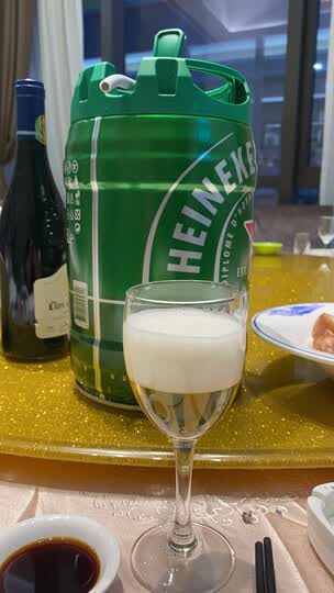 以前买过小罐喜力啤酒.