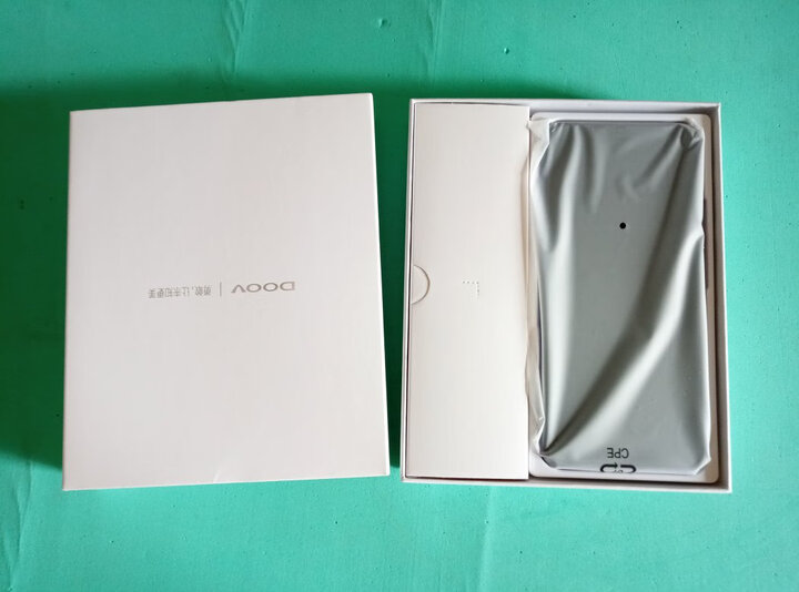 朵唯d9 pro:"手机和网上一样,真实,外观好看,发货快,快递也很给力"