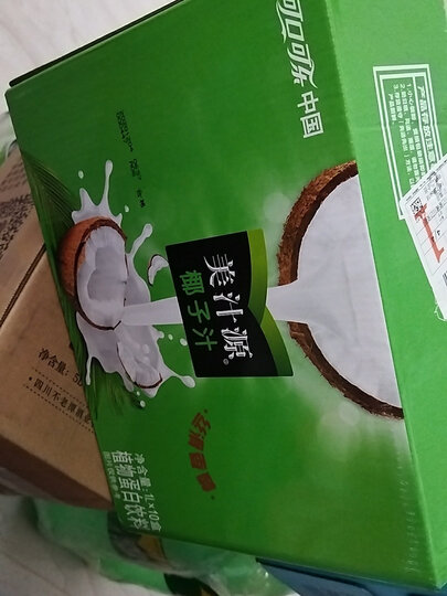 可口可乐美汁源 椰子汁 1l:"一整箱,味道不错!生产日期新鲜.