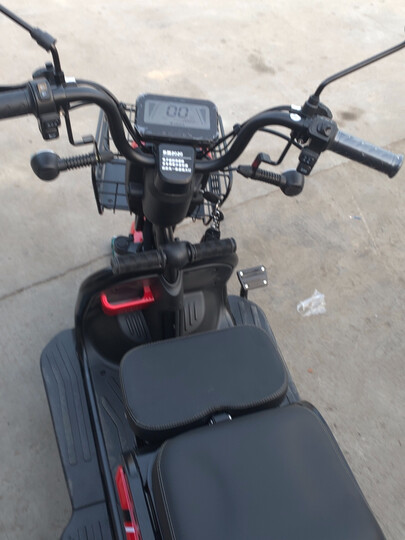 雅迪(yadea)乐酷2020:"车子质量不错,外观漂亮,骑行舒适,值得购买!