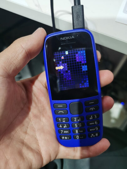万万没想到还有诺基亚的手机呀,关键经典啊,小巧