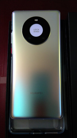 华为mate 40 pro:"手机颜值高,做工精细,性能优越,值得推荐." - 京东