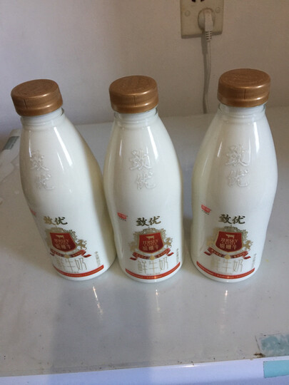 光明光明 致优 娟姗鲜牛奶 800ml:"买六期送二期比较合算!