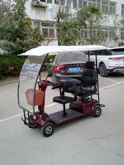 人四轮代步车电动双人电瓶车残疾人助力车可折叠老人接送观光车智能刹
