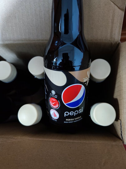 百事可乐百事无糖香草味 400ml*8:"味道还可以淡淡的香草味不含糖可以