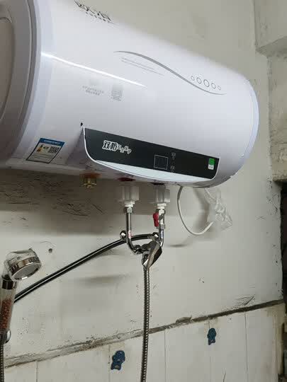 欧治(ouzhi)电热水器储水式家用淋浴洗澡2kw速热智能保温卫生间圆筒大