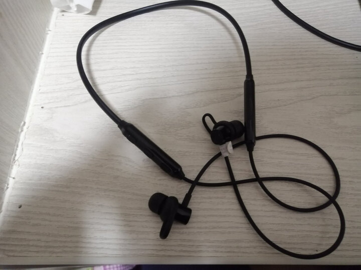 漫步者(edifier)w200bt plus:"这么长时间才来评价,质量不错,音质不错