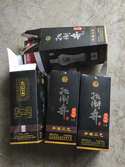 扳倒井白酒 38度青花瓷整箱装 纯粮食酿造低度白酒 自饮大容量口粮