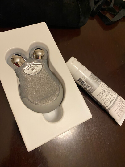 nufacemini(银灰):"物流非常快,上午买的,下午就到了.