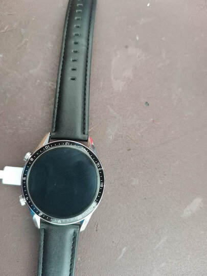 华为(huawei)手表gt2 46mm运动智能手表:"这款表很精致,大小合适,功能