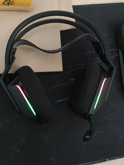 罗技(g)g733lightspeed无线rgb游戏耳机麦克风:"很好,很好,很好啊.