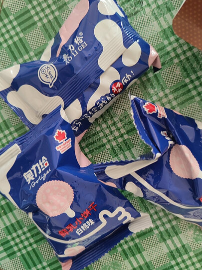 奥力给奥力给 白桃味鲜乳小饼干270g 网红迷你小饼干夏日限定口味独立