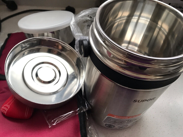 苏泊尔(supor):"苏泊尔保温桶收到了,非常的好用,可以带饭,菜和汤
