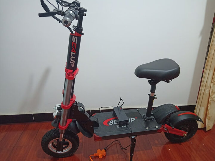 今天收到物流很快快递小哥服务特别好加班刚刚组装完成