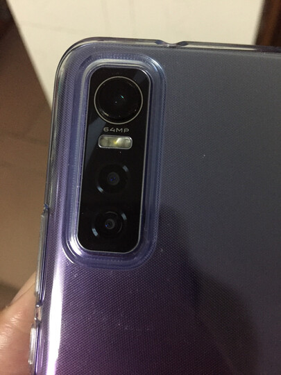 vivos7e活力版:"速度不错,用的话一天一冲,照相强大,美颜过分?