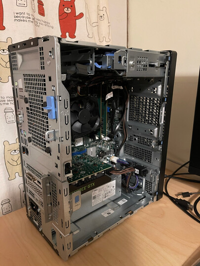 戴尔(dell)optiplex 7090mt/7080mt:"机箱做工精细,硬件配置高,开机