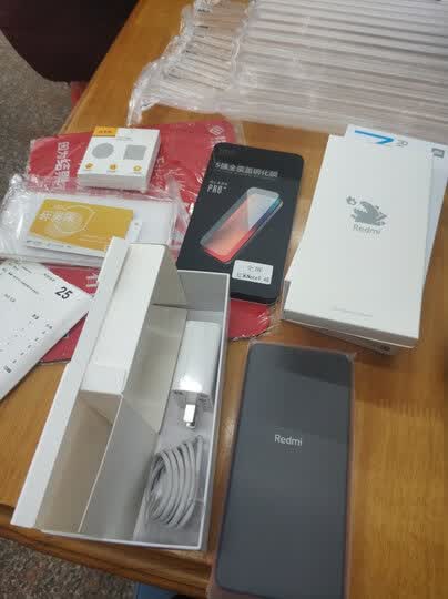 小米(mi)红米note9 5g手机:"快递很快,产品很好,我在外地还没回来,先