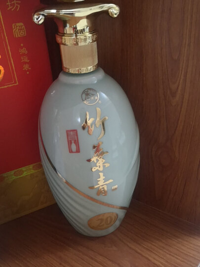 竹叶青露酒:"还没喝,放着看包装设计:漂亮" - 京东