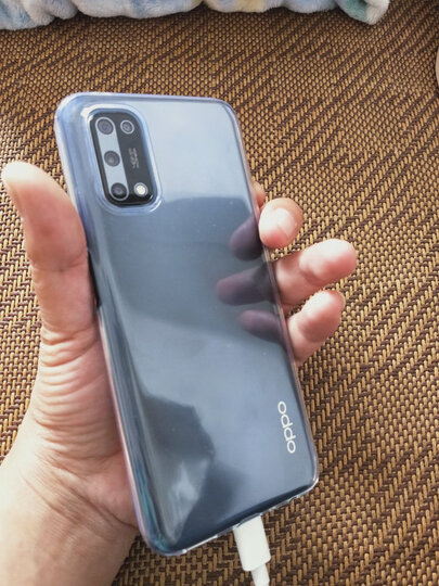 oppo k7x:"黑色漂亮好看,手感好,客服人很nice服务态度很好,手机很快