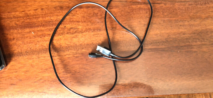 仓华仓华 garmin佳明手表充电器 bp51:"做工质感:做工精细充电速度