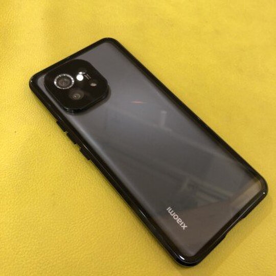 夏为小米11手机壳:"因为快过年了一开始很担心物流太慢!发货慢!