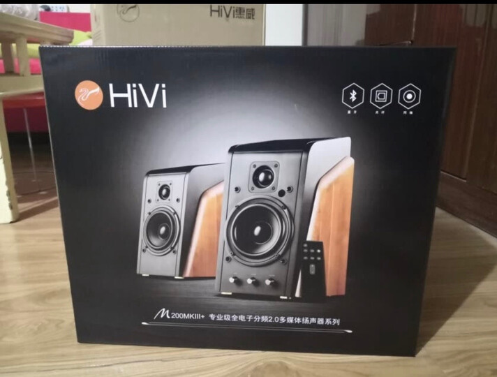 惠威m200:"外形外观:挺漂亮其他特色:还是不错的做工质感:做工不错