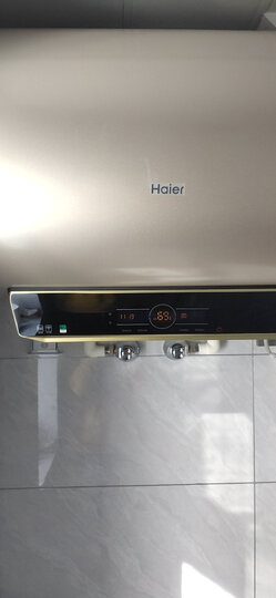 海尔ec6003-jt3k(u1):"金色外观高端大气上档次,可以远程操控,加热