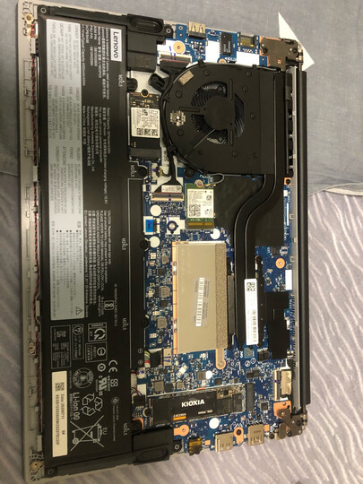 thinkpade14:"既然买thinkpad,也不追求什么性能,我要的是大容量,稳定