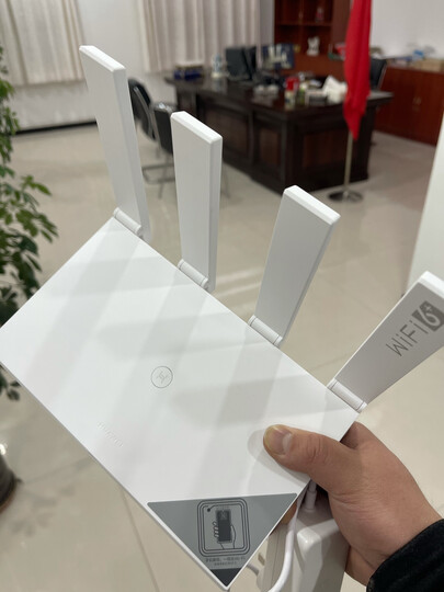 华为ws7206/ws7200:"刚打开,看起来非常不错,拿在手里也感觉非常有