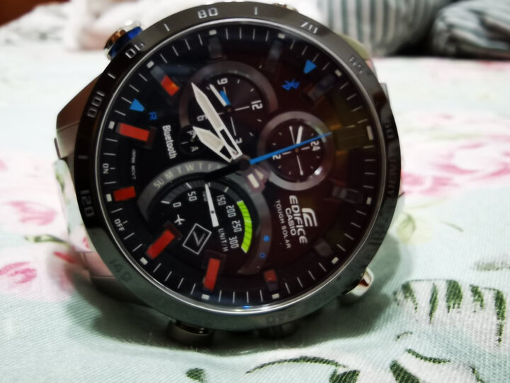 卡西欧(casio)eqb-1100ydc-1a:"物流超快,客服超好很有耐心,戴了两个