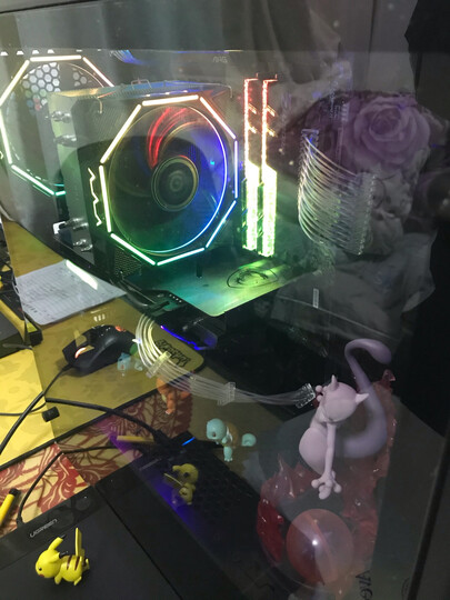 skillf4-3200c16d-16gtzr:"芝奇的灯跳是真的好看,无敌的颜值,设计的