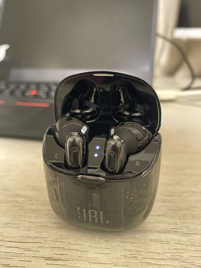 jblt225tws ghost:"京东自营的物流很快,jbl的品质还是很值得信赖.