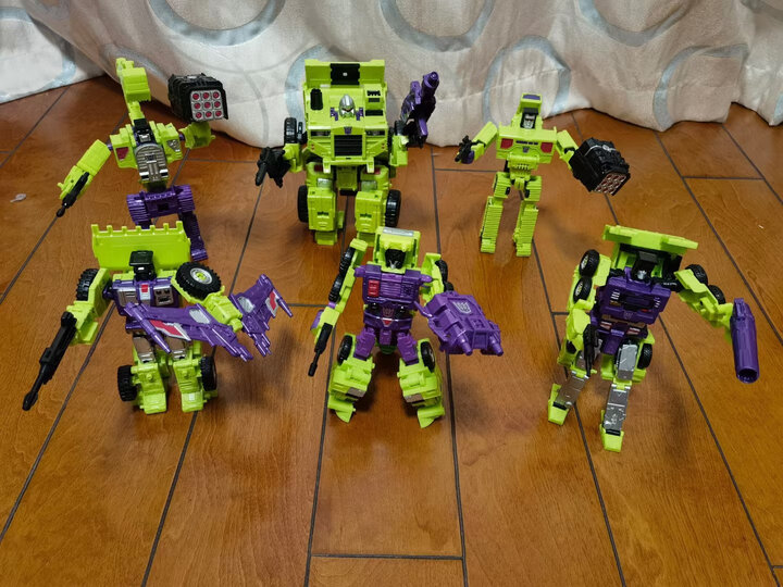 idw 泰坦回归 组合战争 大力神 模型玩具 大力神 大力神 b0998:"老板