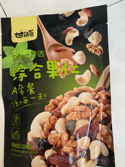甘源综合果仁:"一向都很喜欢吃坚果,有次逛京东,无意中看见甘源坚果