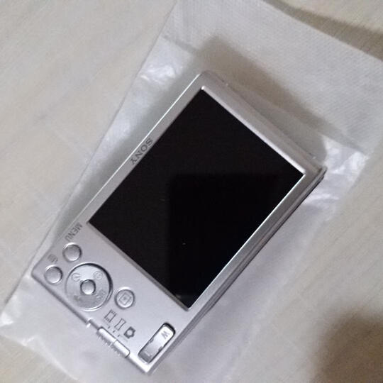 索尼(sony) dsc-w830 便携数码相机/照相机/卡片机 银色(约2010万有效