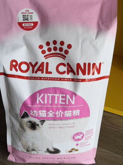 皇家猫粮:"之前买过奶糕,猫咪还挺爱吃,现在4个月大要换粮啦~" - 京东