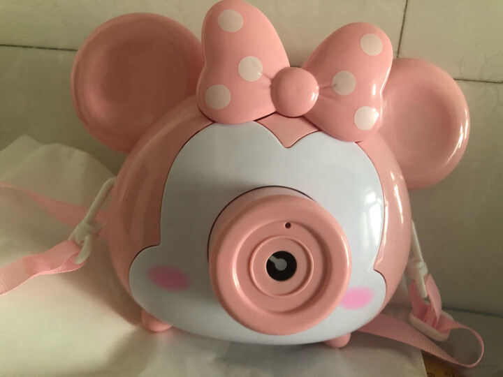 迪士尼1041松松泡泡相机米妮:"材质和小猪款差不多,结构原理都一样