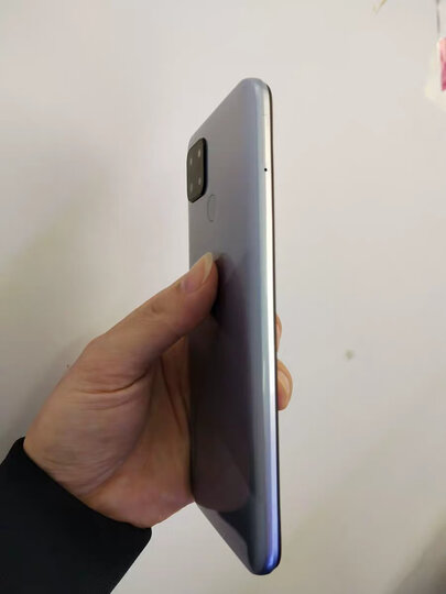 真我(realme)rmx2200:"特别特别满意,超级好看,客服很有礼貌,很客气